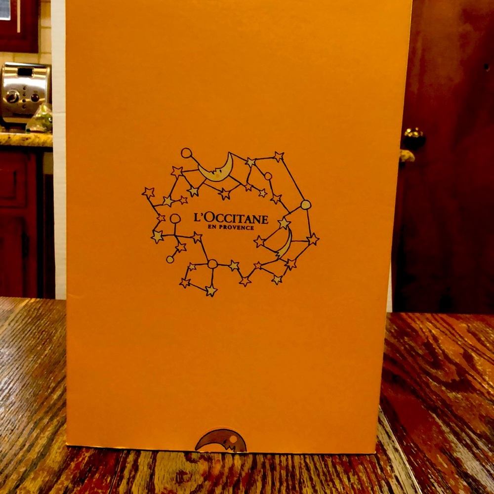 L’Occitane en provence empty box